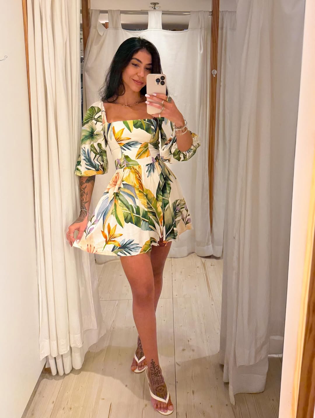 342220 | Vestido Curto Manga Estampado Tropicália