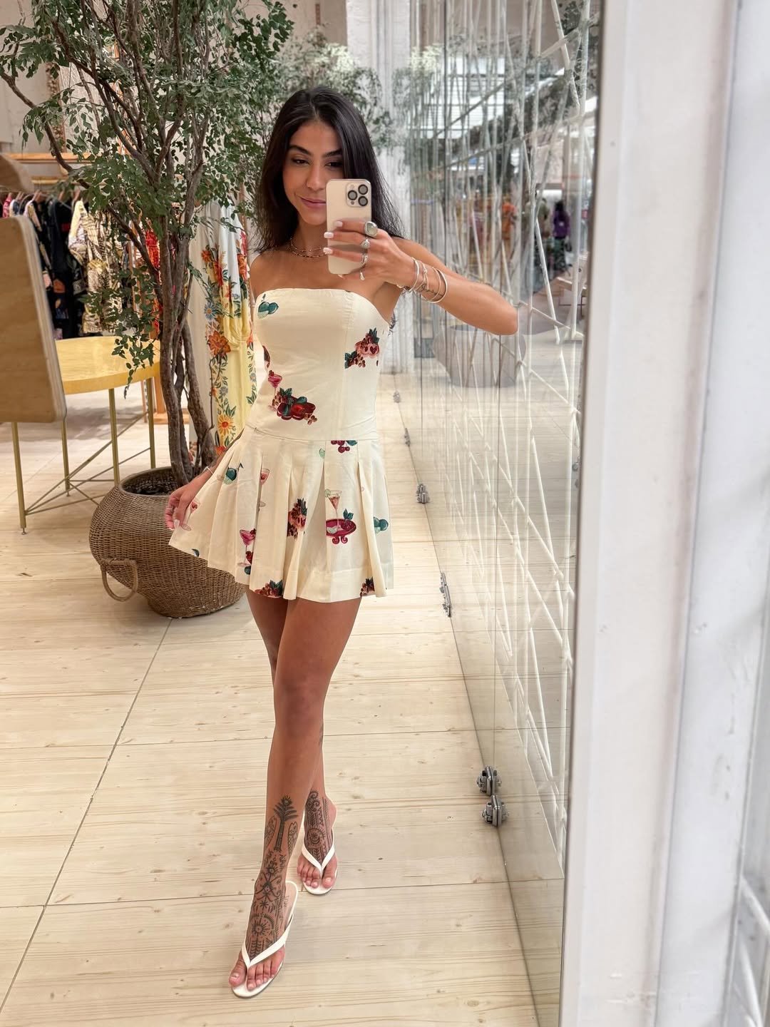 347136 | Vestido curto estampado coquetel tropical