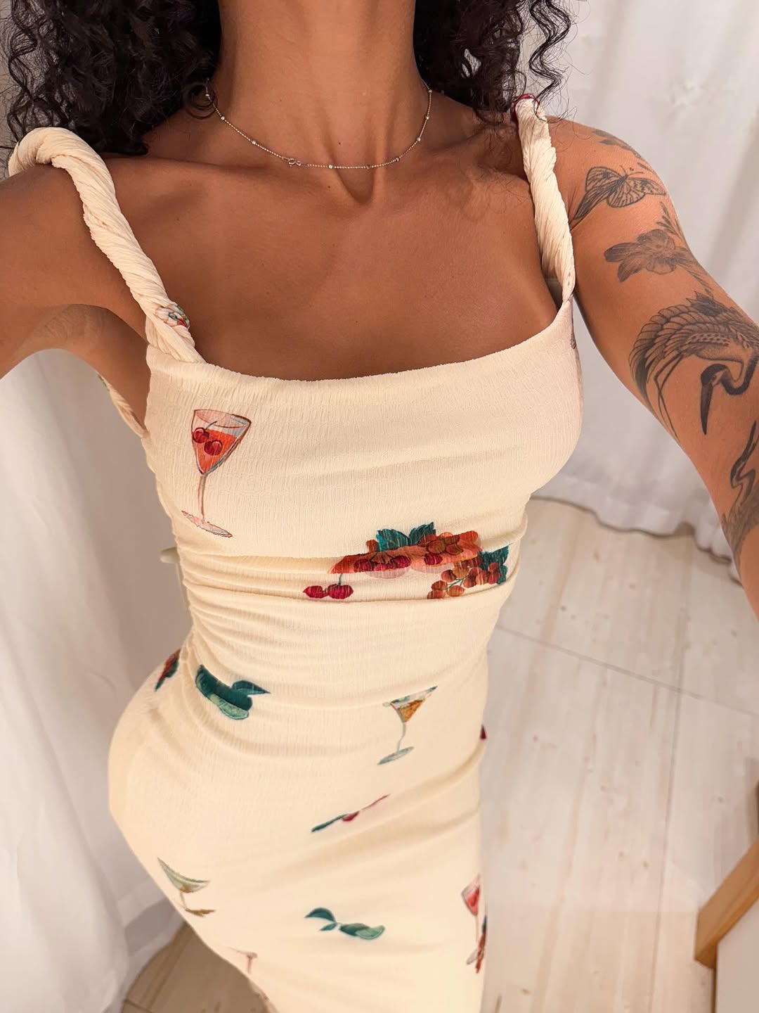 346191 | Vestido Alça Torcida Estampado Coquetel Tropical